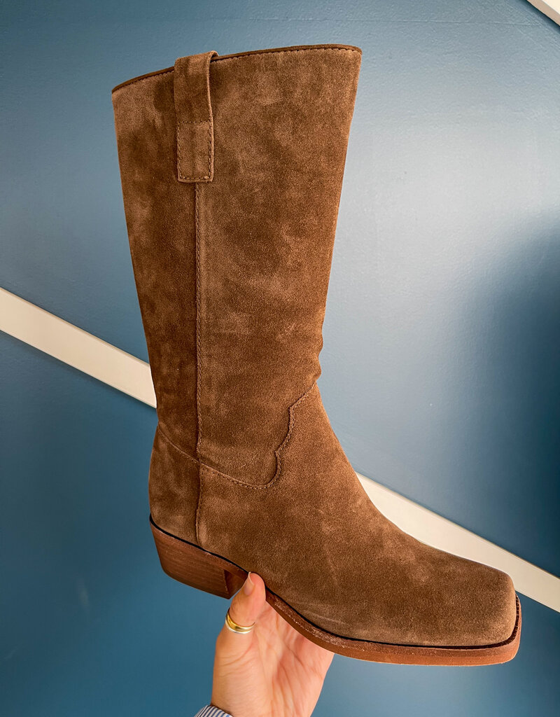 J.HOFFMAN'S Romie Boot in Chocolate Suede