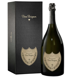 Dom Perignon Dom Perignon Champagne 750ml + Gift Box