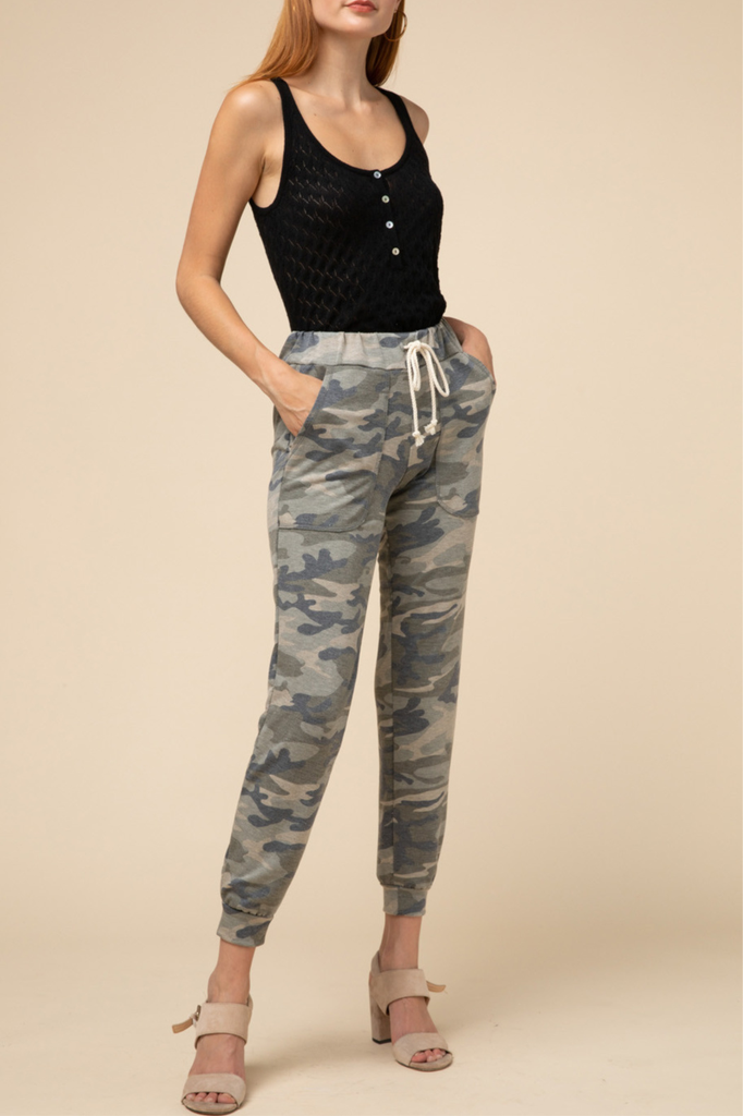LARTIGENT☆L10 CAMO RIBBON JOGGER PANTS Camo Twill Jogger Big Boys Pants 8-20 - Green | Levi's® US