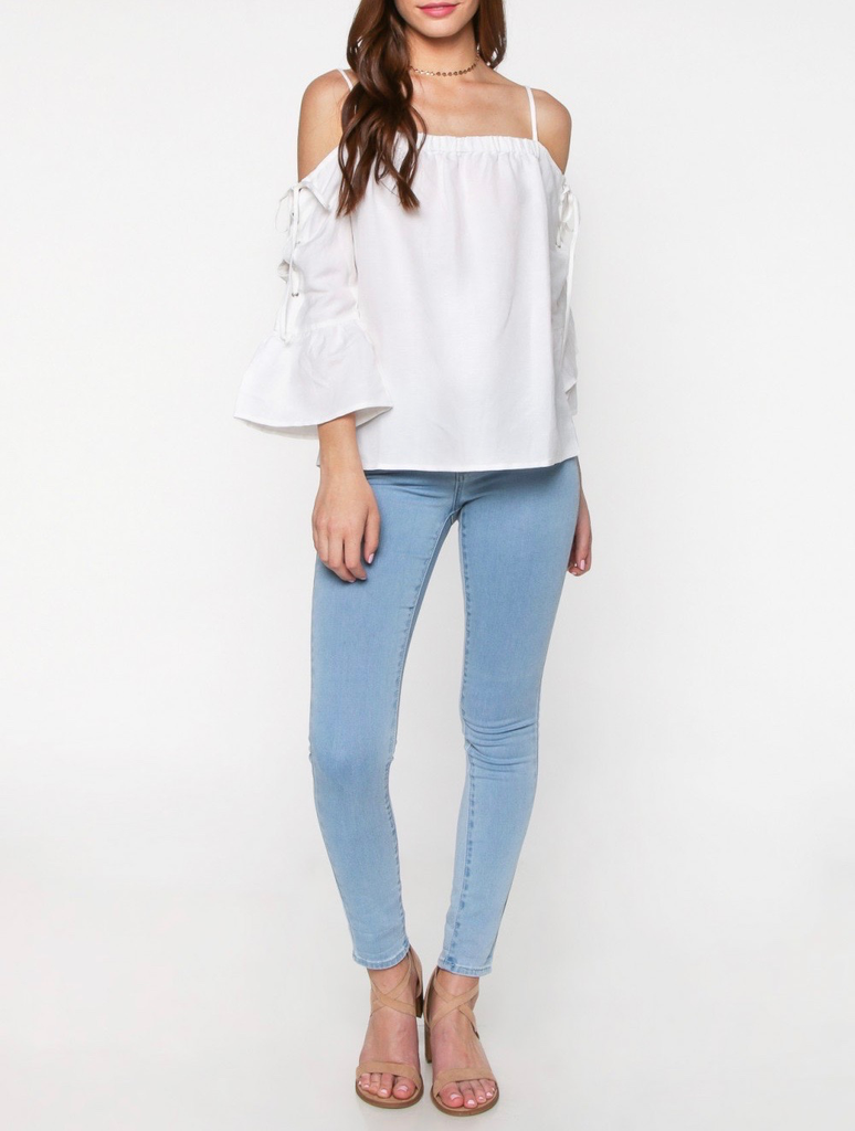 Everly Open shoulder tie detail top