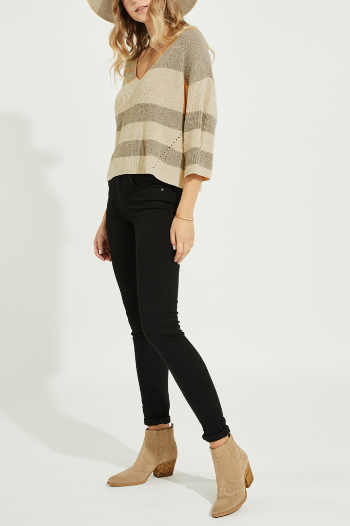 Gentle Fawn Three quarter sleeve sweater