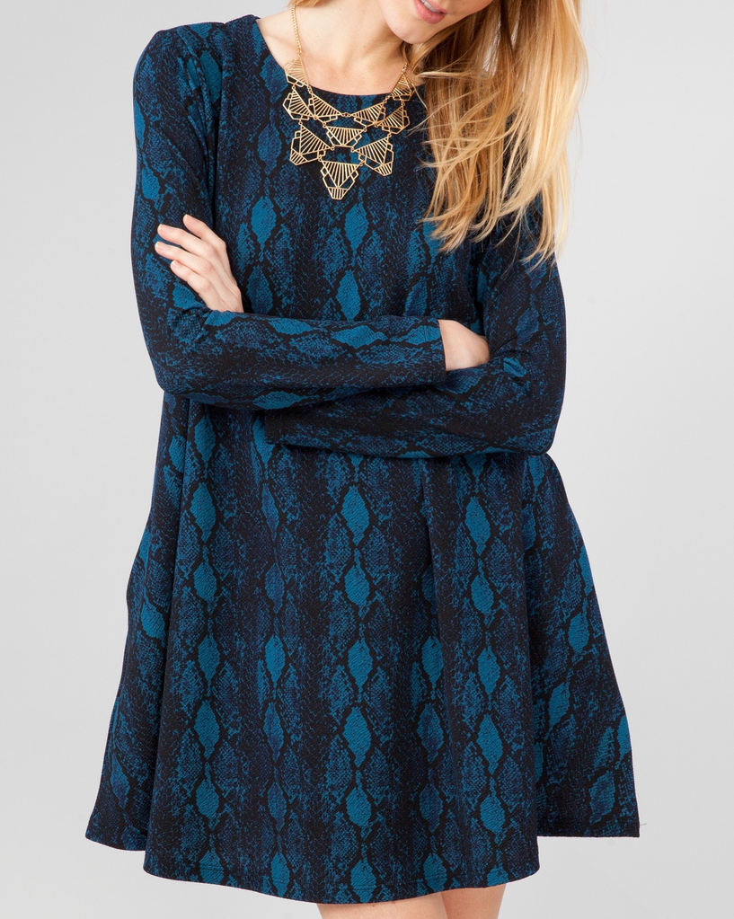 Peach Love CA Printed knit zipper back dress