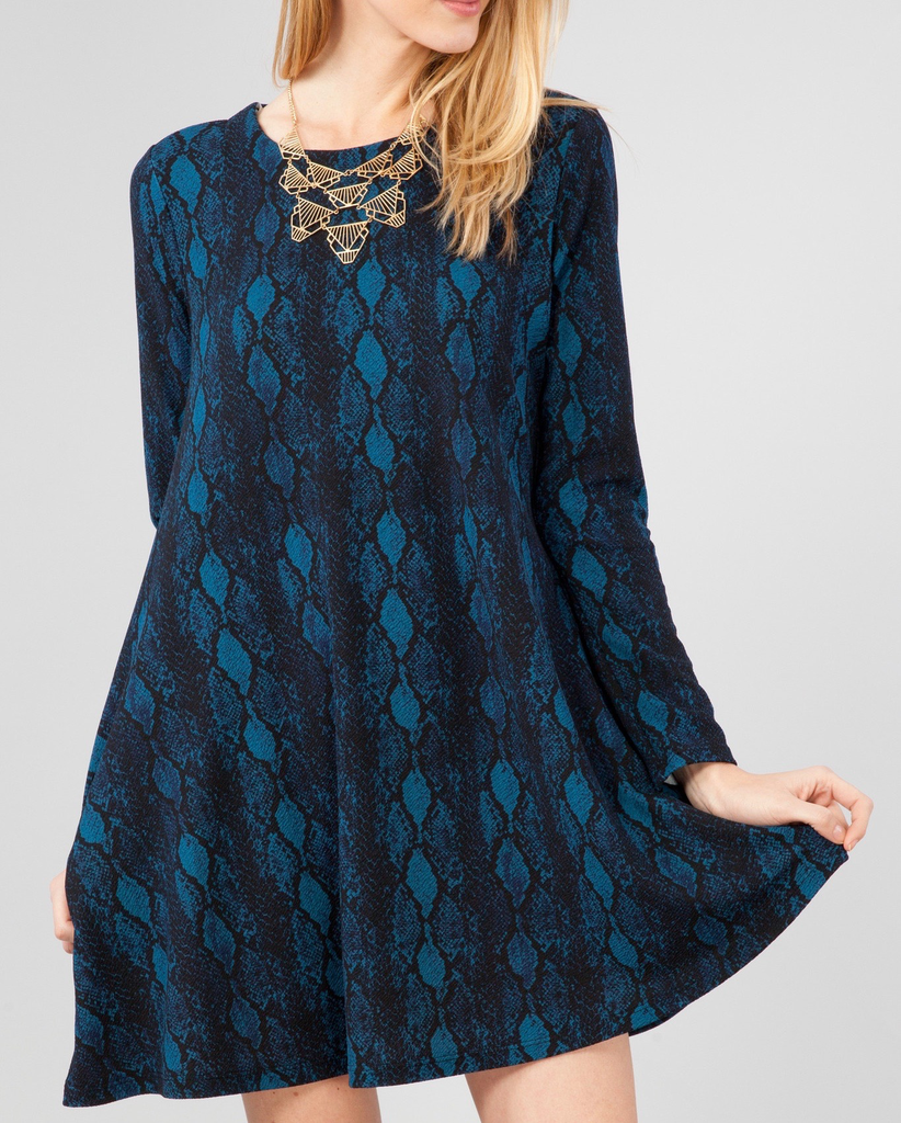 Peach Love CA Printed knit zipper back dress