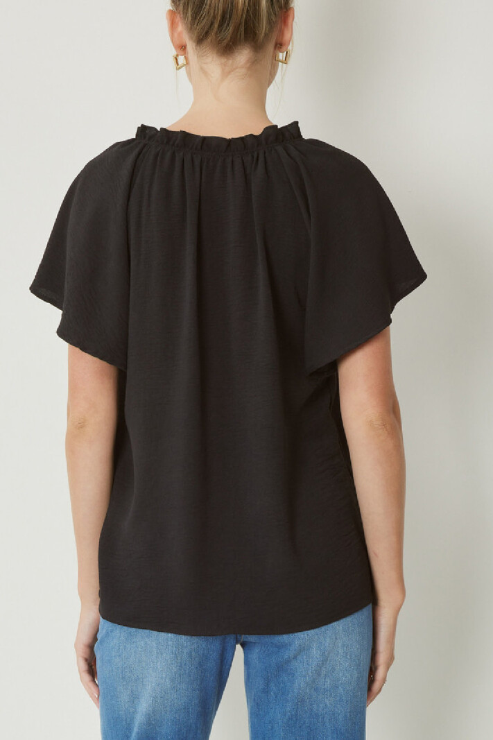 Entro Solid flutter sleeve top