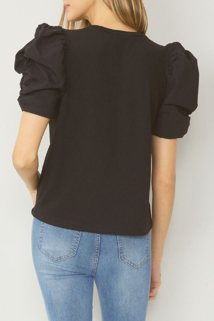 Entro Ribbed Puff Sleeve Top