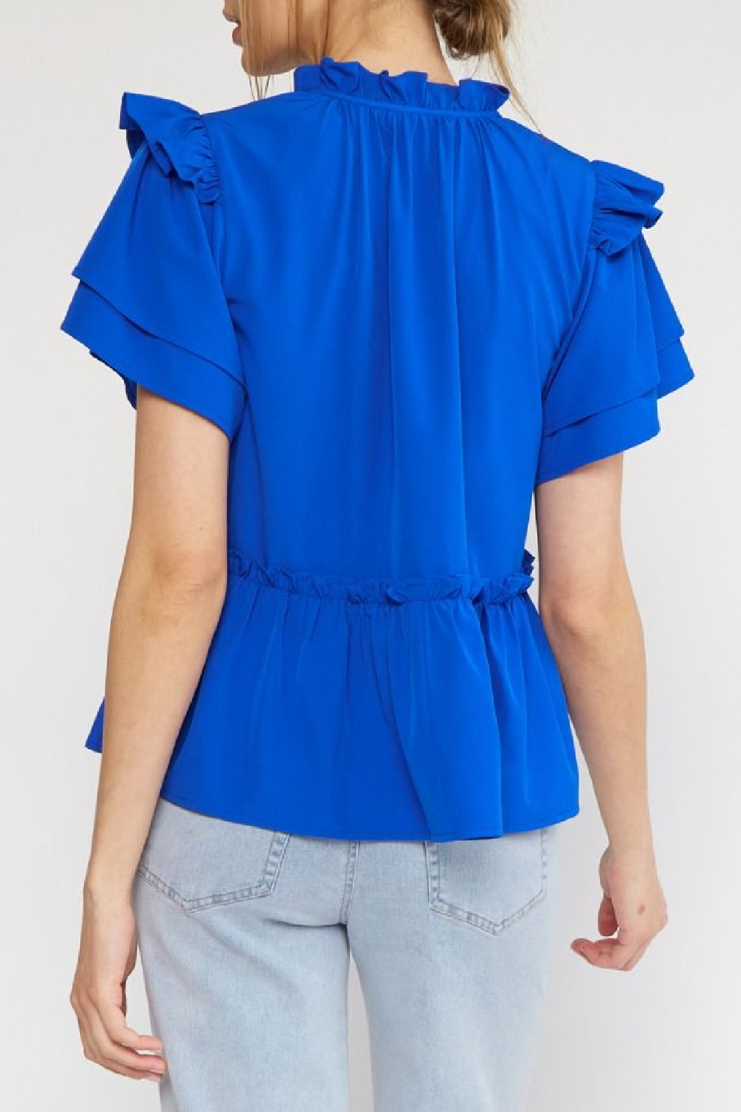 Entro Solid ruffle sleeve blouse