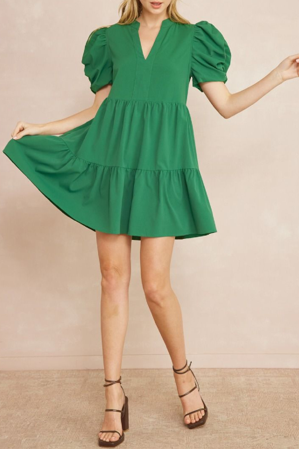 Entro Solid puff sleeve dress