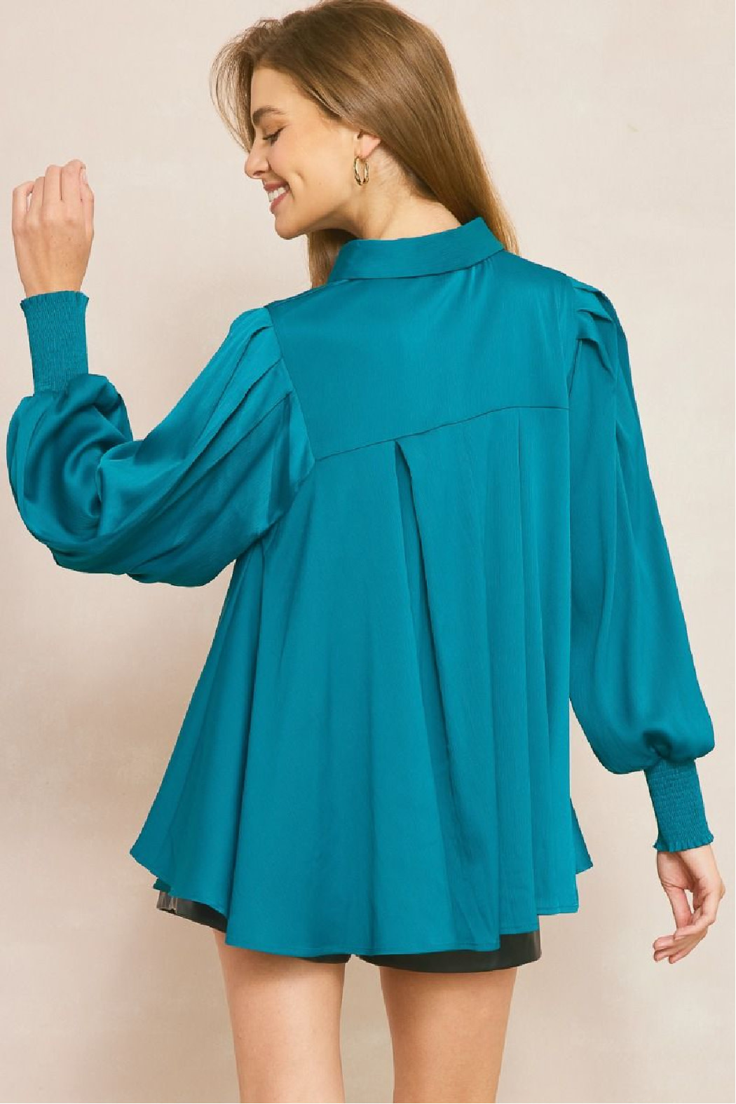 Entro Collared Flowy Blouse