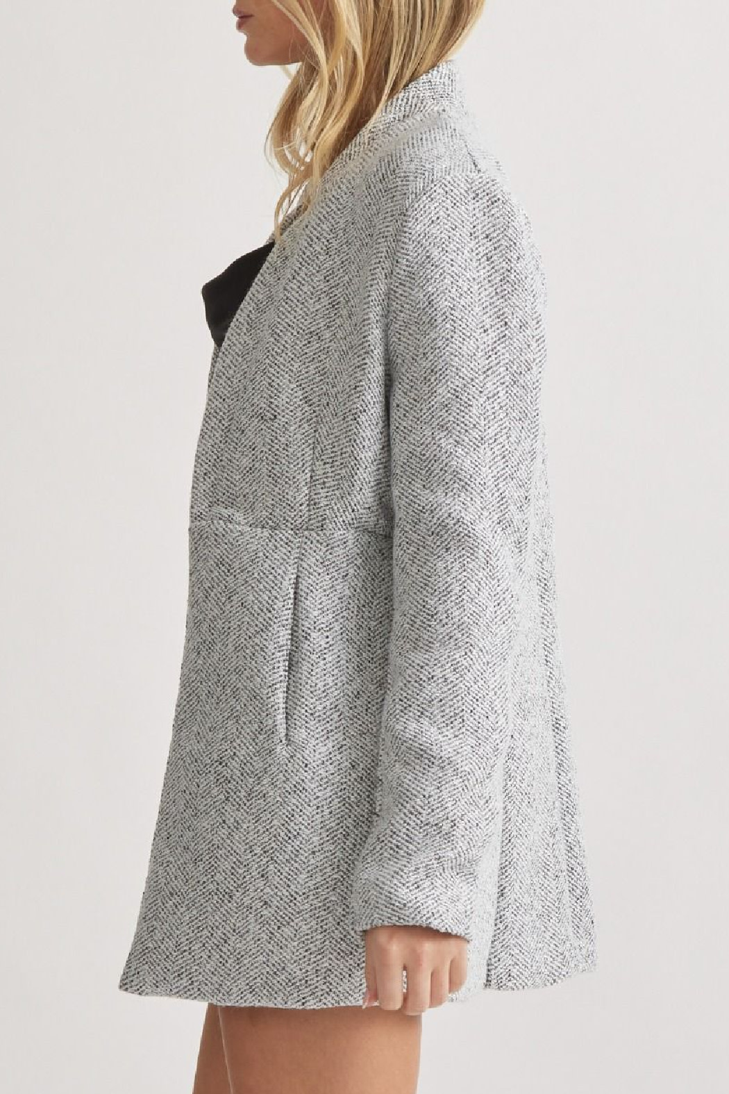 Entro Inverted Collar Blazer