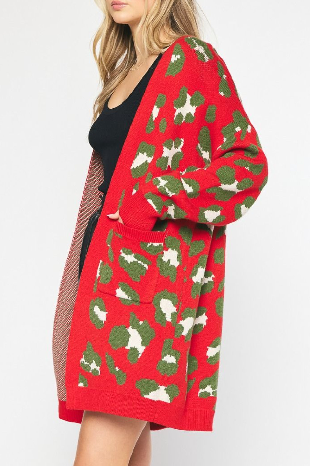 Entro Holiday Cardigan