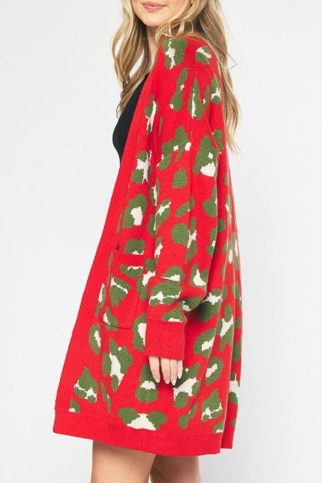 Entro Holiday Cardigan