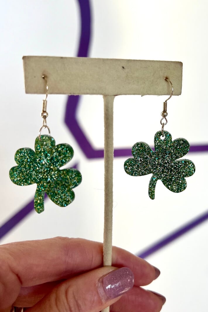 Trend Boutique Sparkle Shamrock earrings