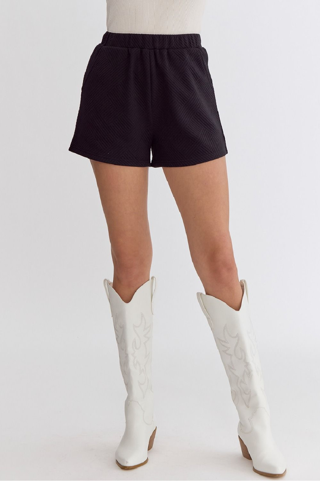 Entro Textured knit shorts