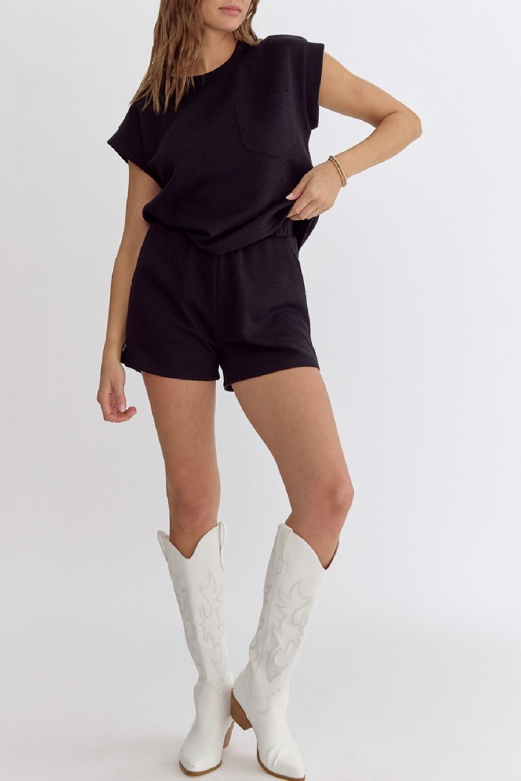 Entro Textured knit shorts