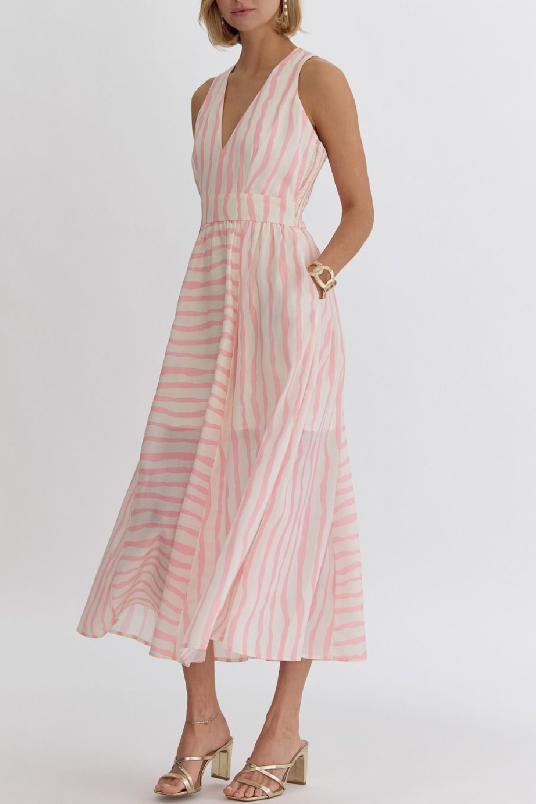 Entro Printed v-neck midi dress