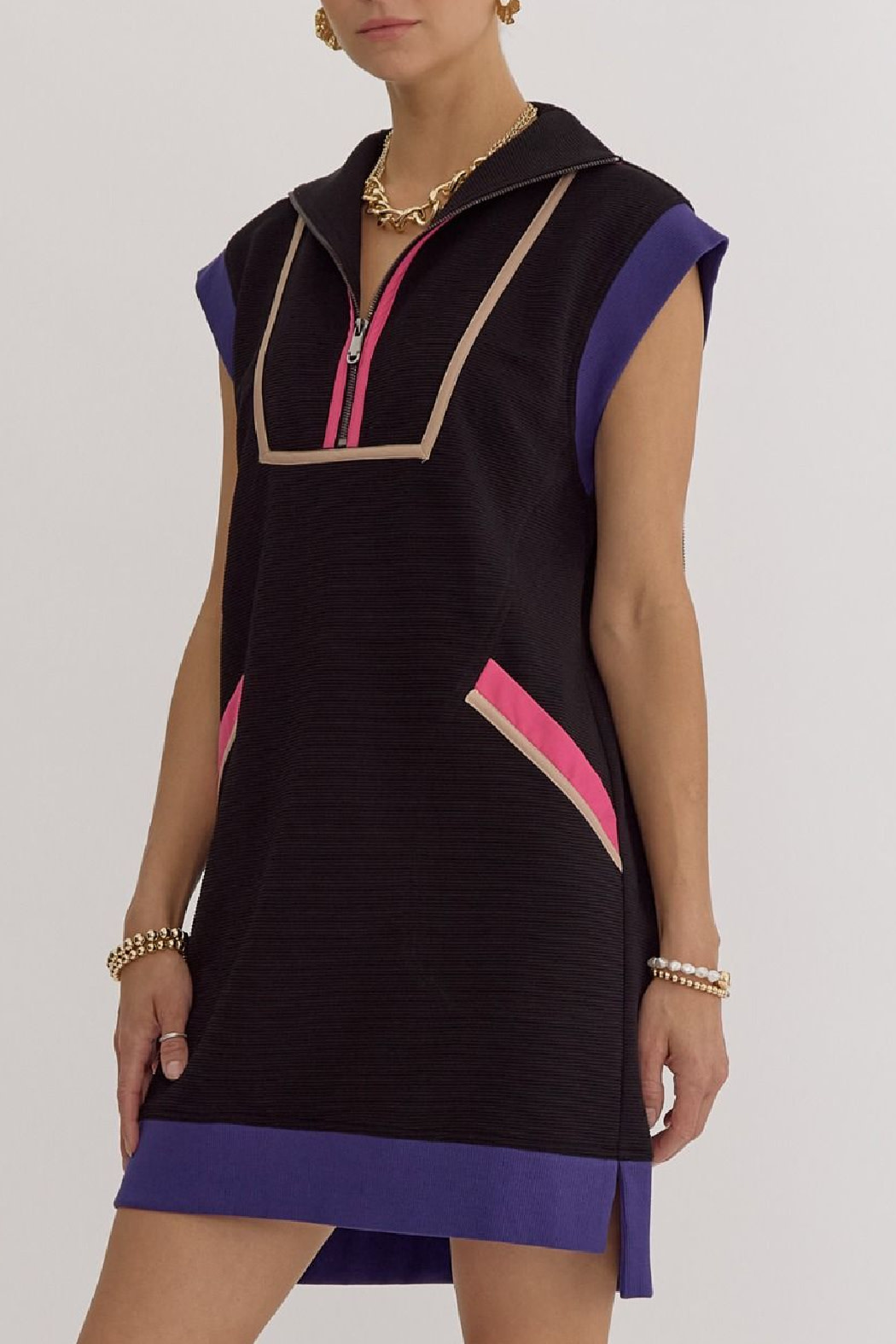 Entro Textured Cap Sleeve Dress