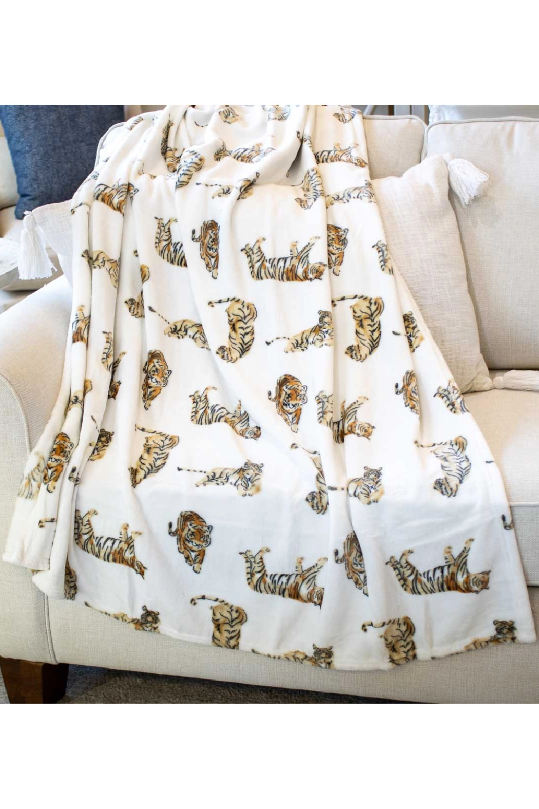 The Royal Standard Bengal Tiger Blanket Throw