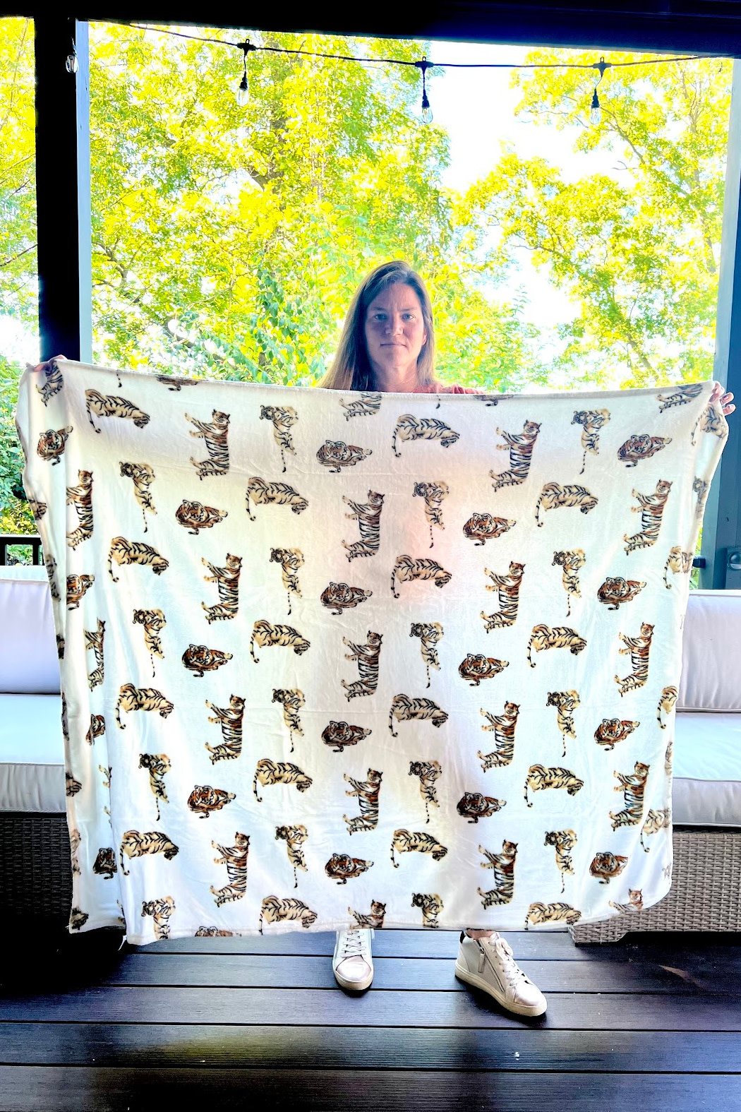 The Royal Standard Bengal Tiger Blanket Throw