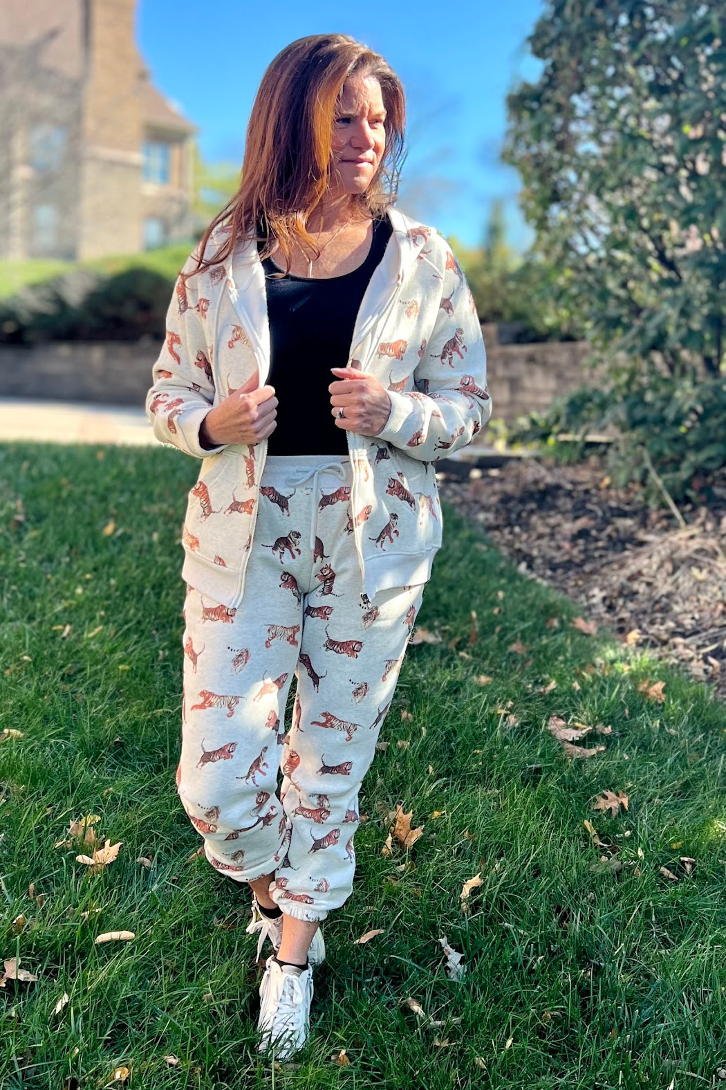 SM Wardrobe Tiger sweatpants