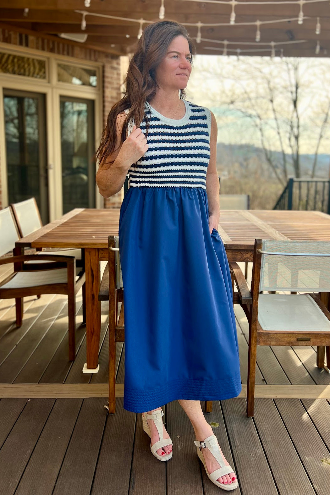 Entro Sleeveless Striped Midi