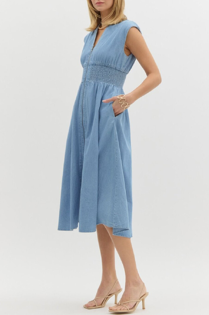 Entro Sleeveless ZipUp Dress