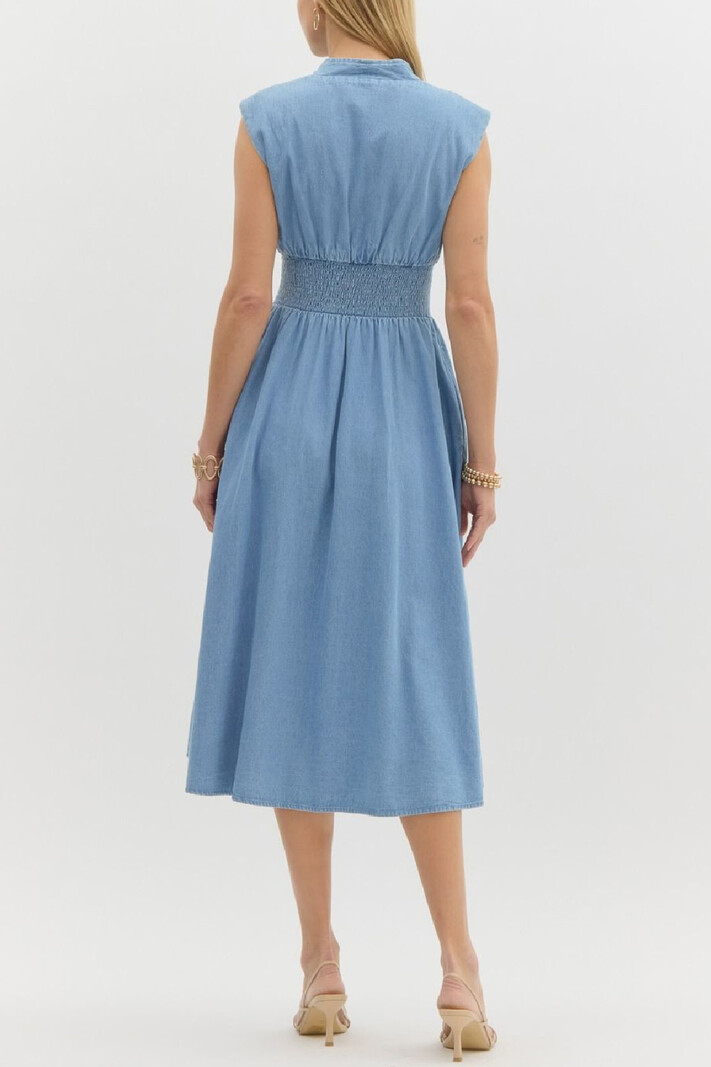 Entro Sleeveless ZipUp Dress