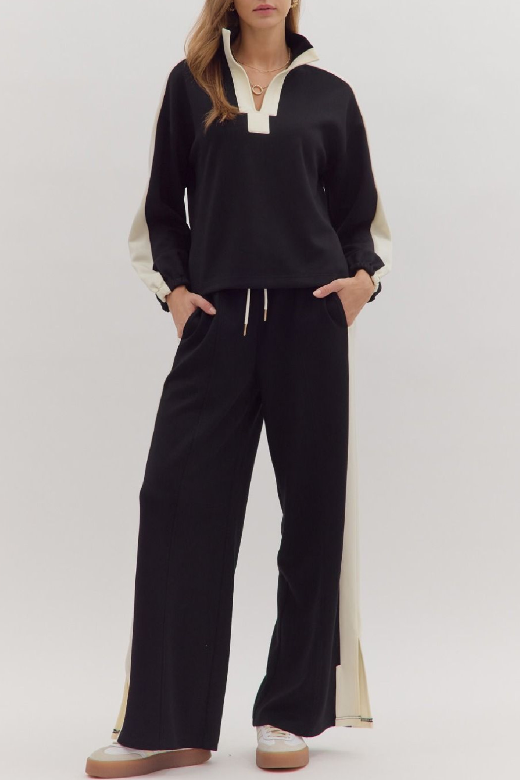 Entro Contrast Stripe Pants