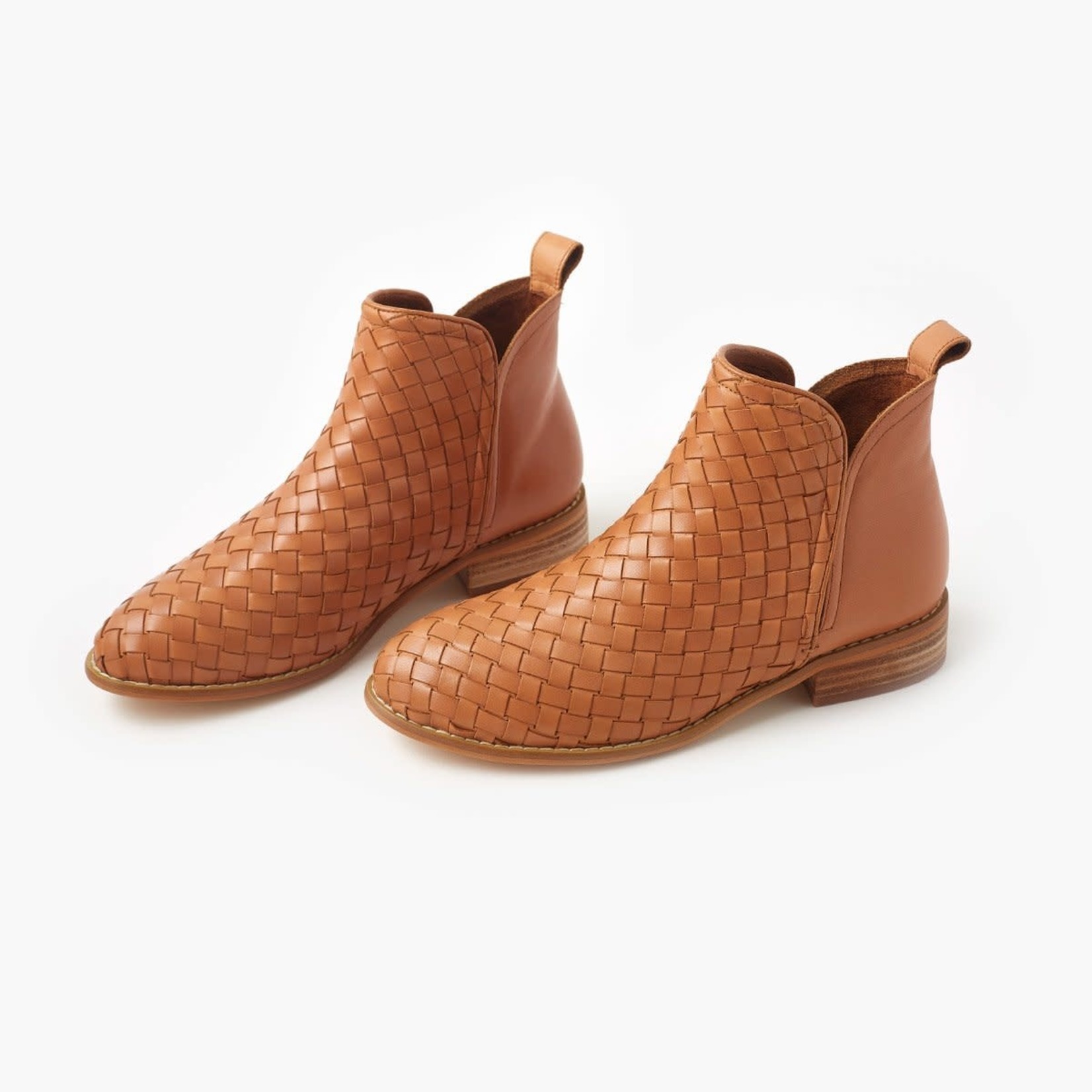 Walnut Melbourne Douglas Weave Leather Boots
