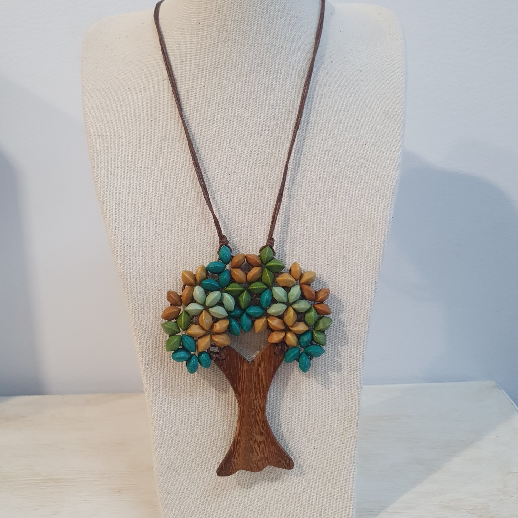 Cinnamon creations Wooden Tree Necklace