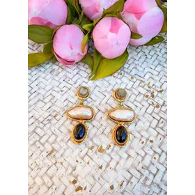 Imagine Fashion Blanca Earrings in Onyx Gold Pearl