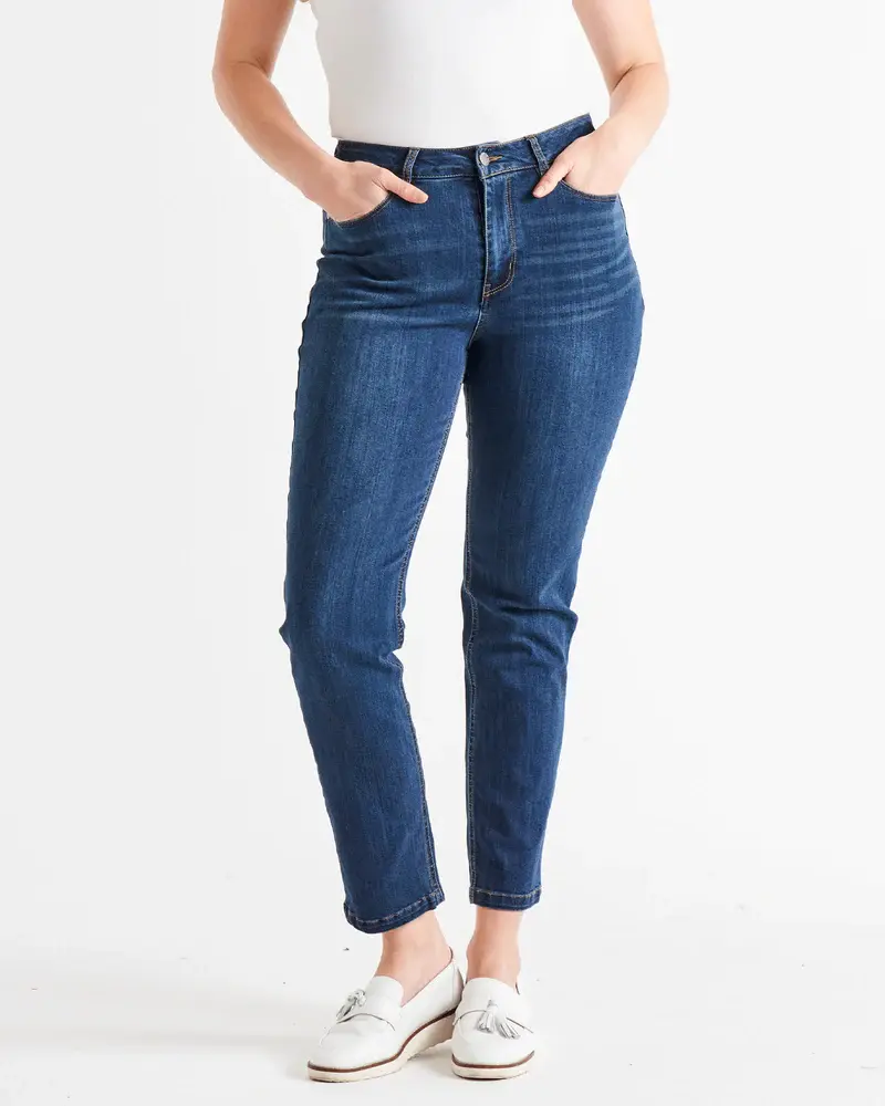 Betty Basics Wynona Curve Jeans