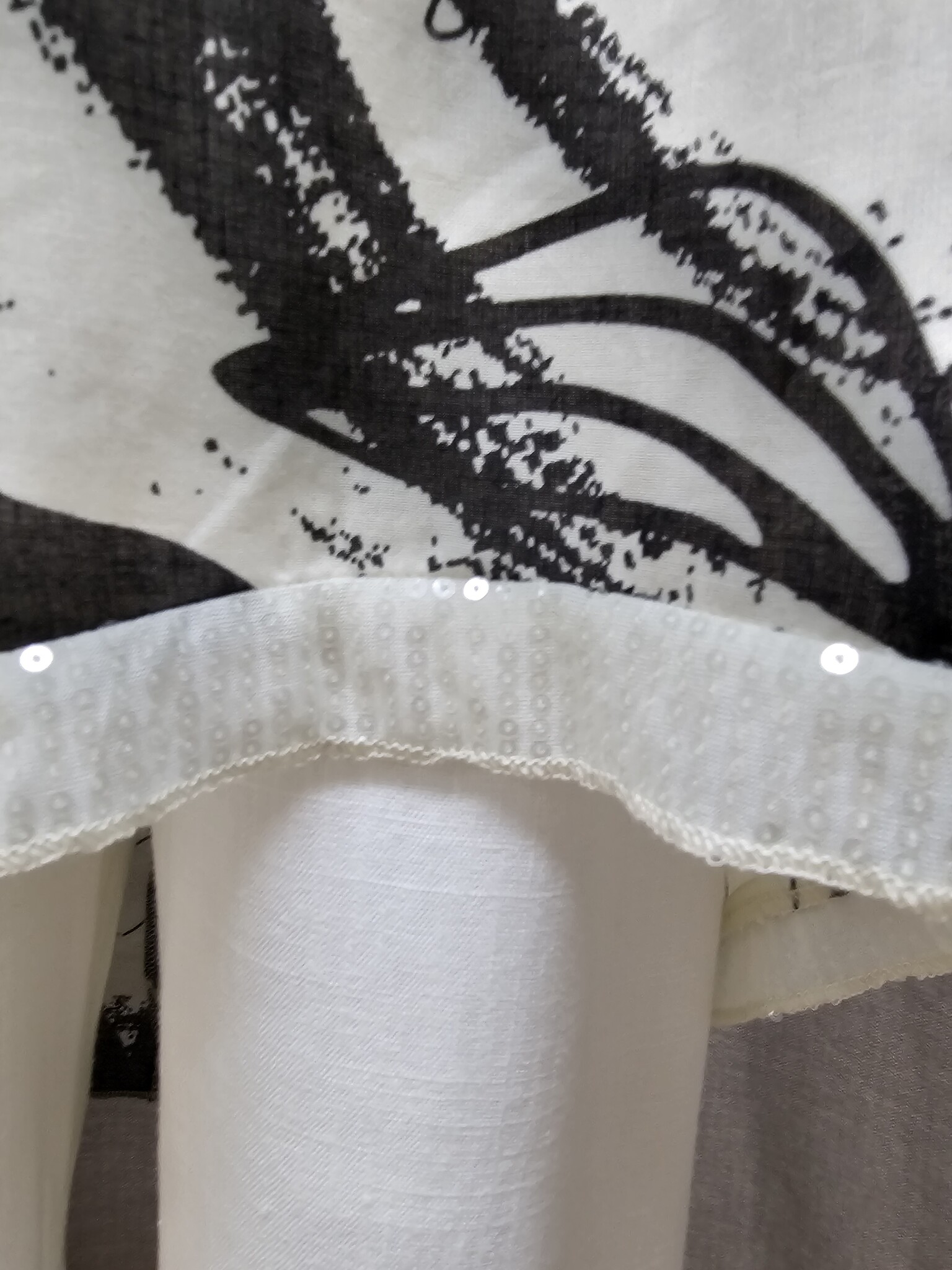 Indigo Designs Yonah White Sequin Detail Top