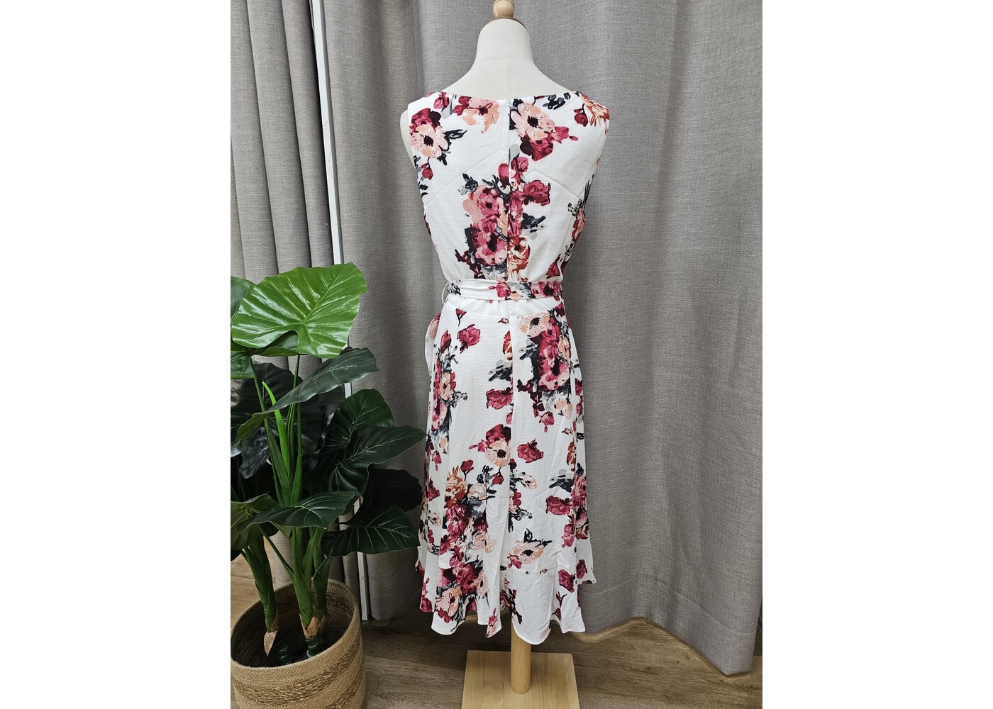 Miss Anne Micah Floral Cocktail Dress