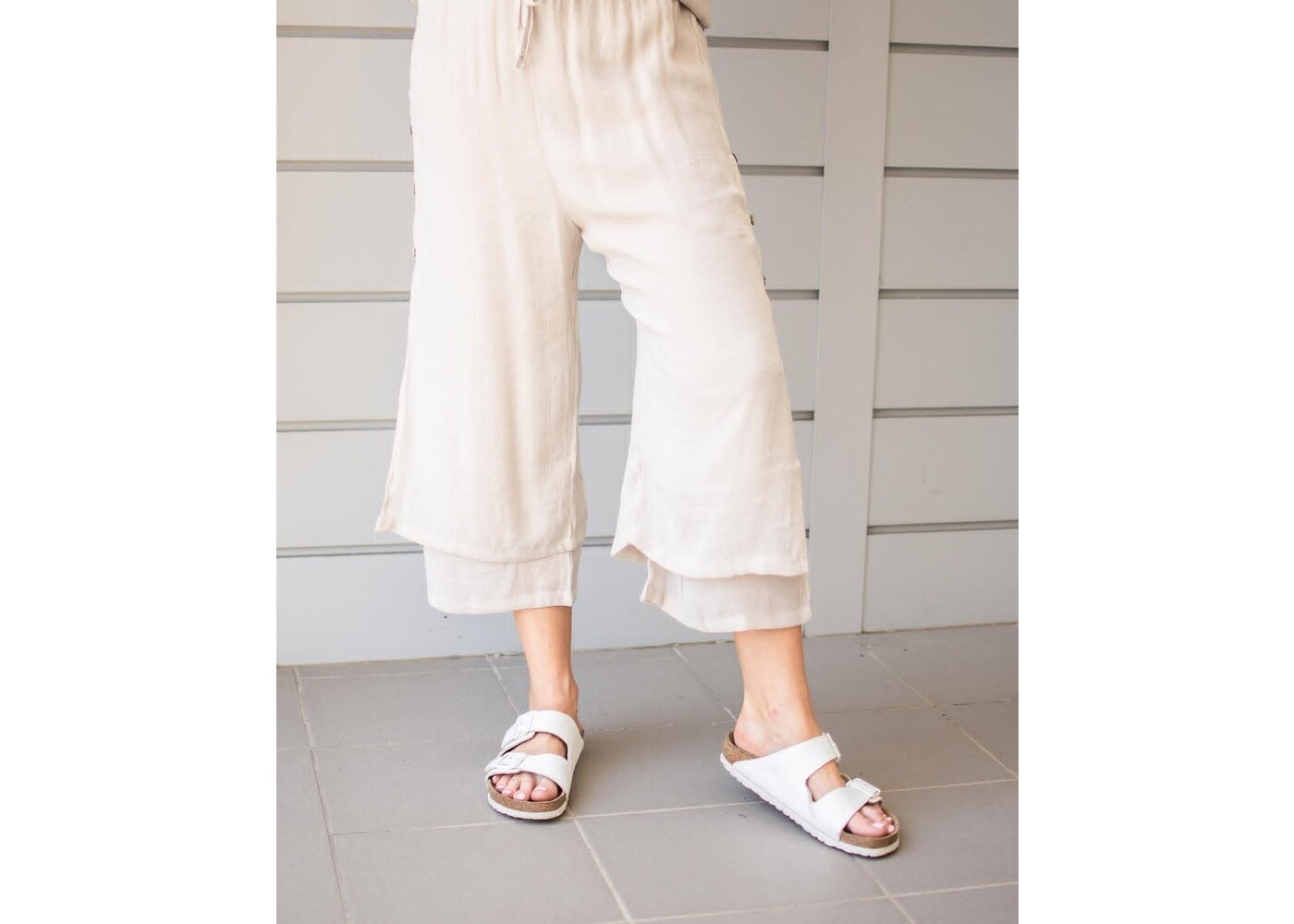 Willow Tree 3/4 Layered Beach Pants