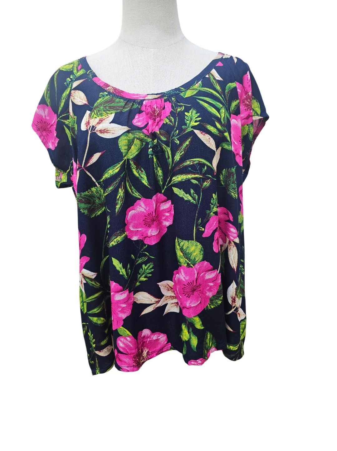 Red Lotus Aurora Top