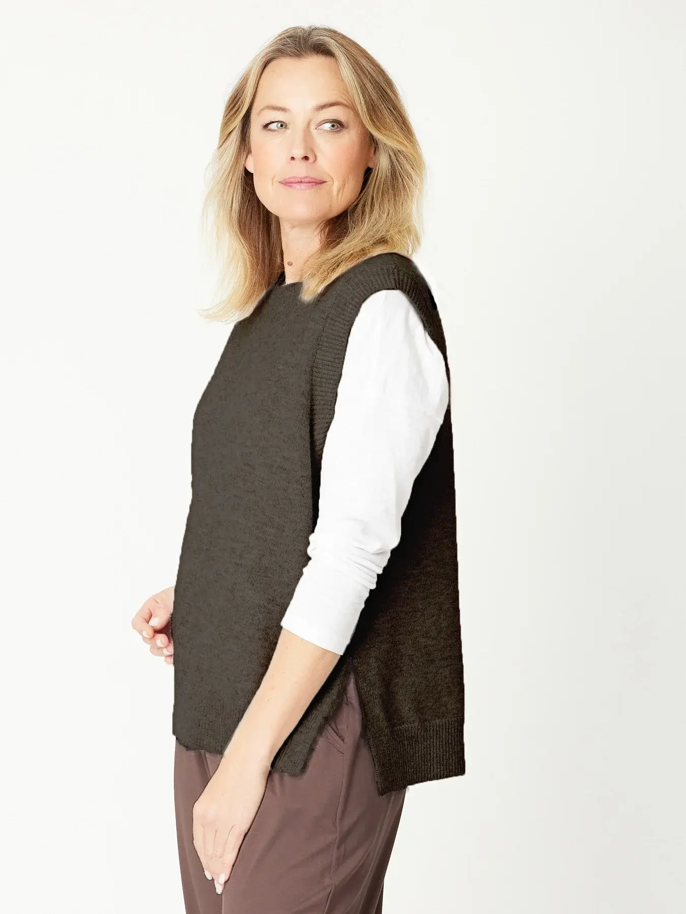 Luna Sky Tabard Recycled Yarn Vest - Chocolate