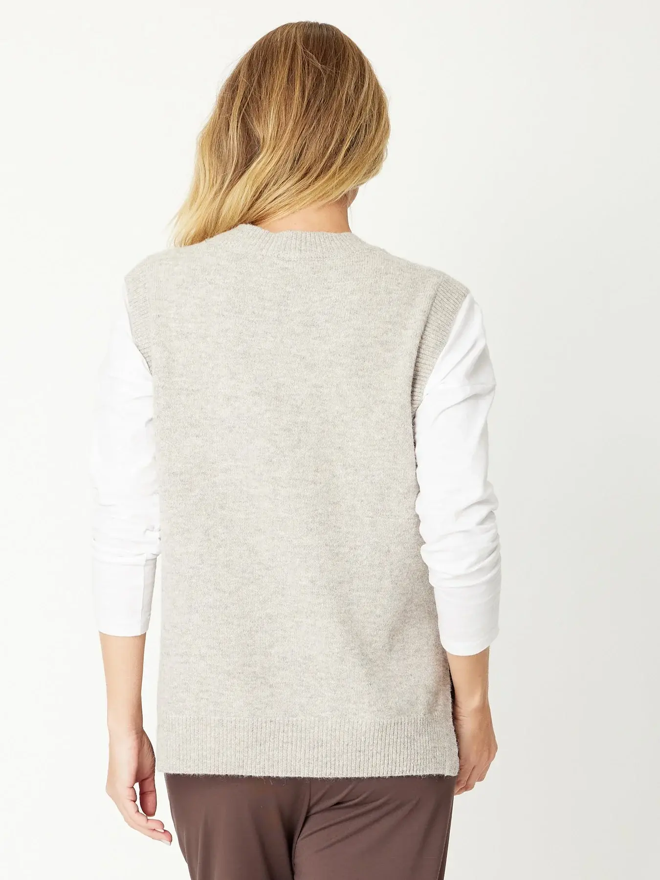 Luna Sky Tabard Recycled Yarn Vest - Oatmeal