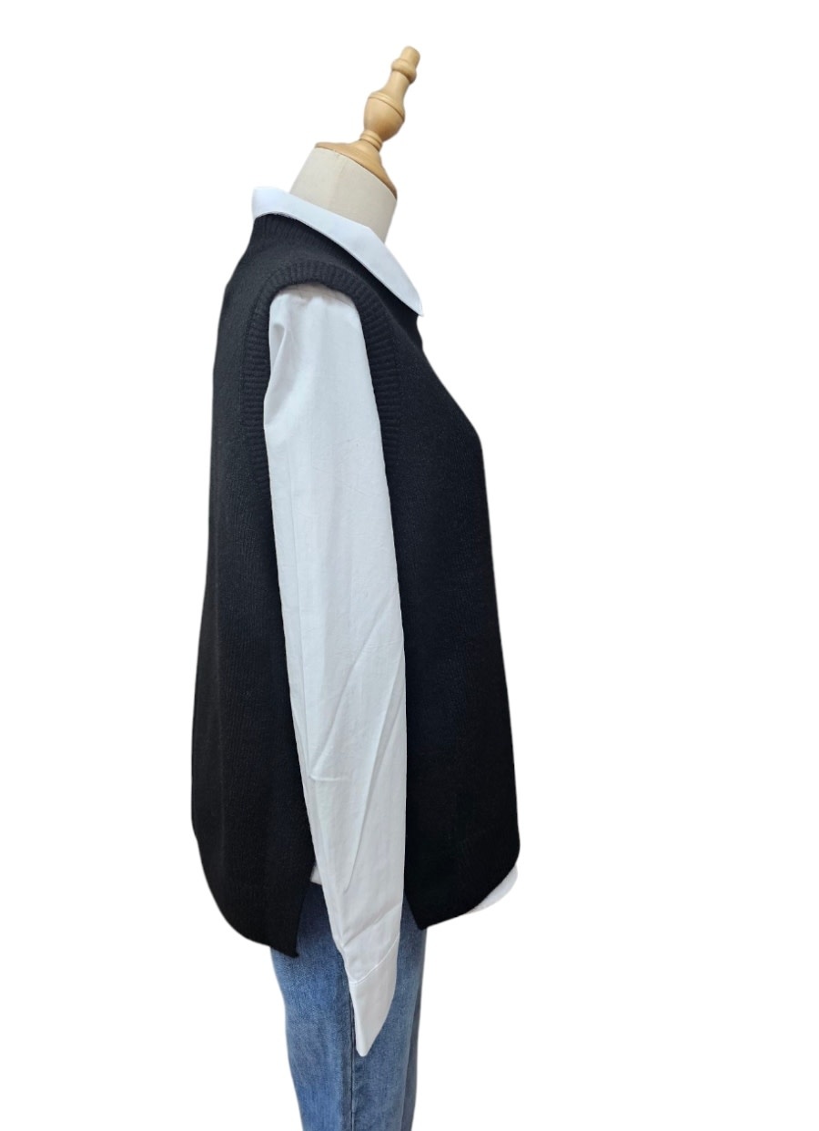 Luna Sky Tabard Recycled Yarn Vest - Black