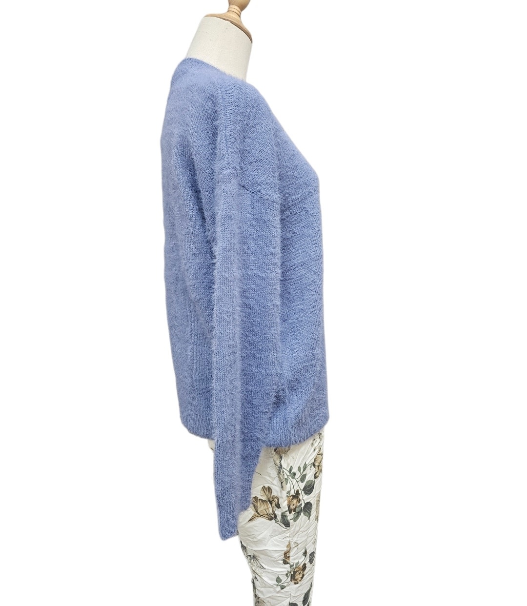 Fria the Label Mandy Fluffy V Neck Jumper