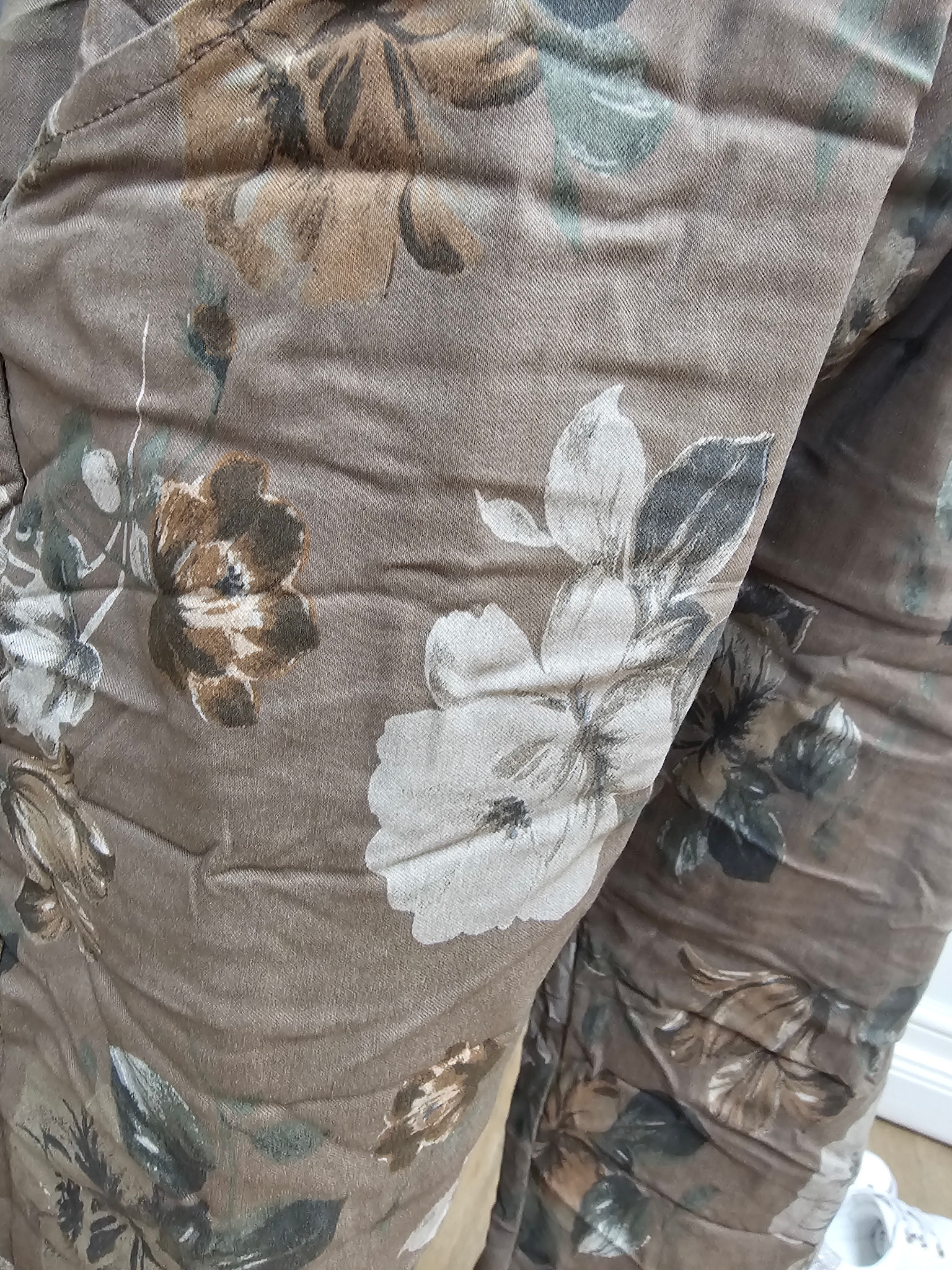 Vera May Floral Italian Pants - Fango