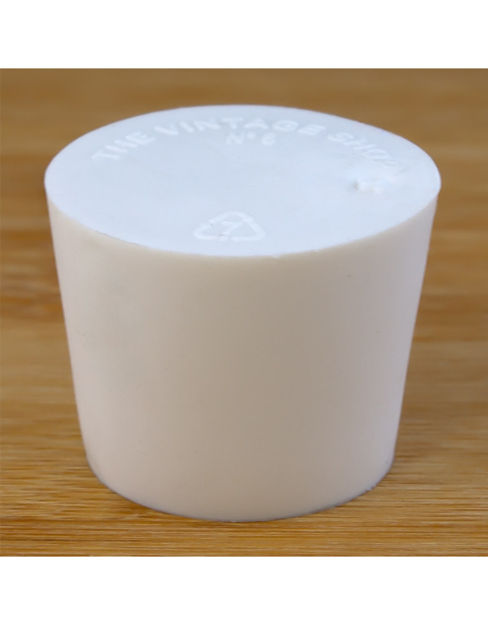 Solid rubber stopper