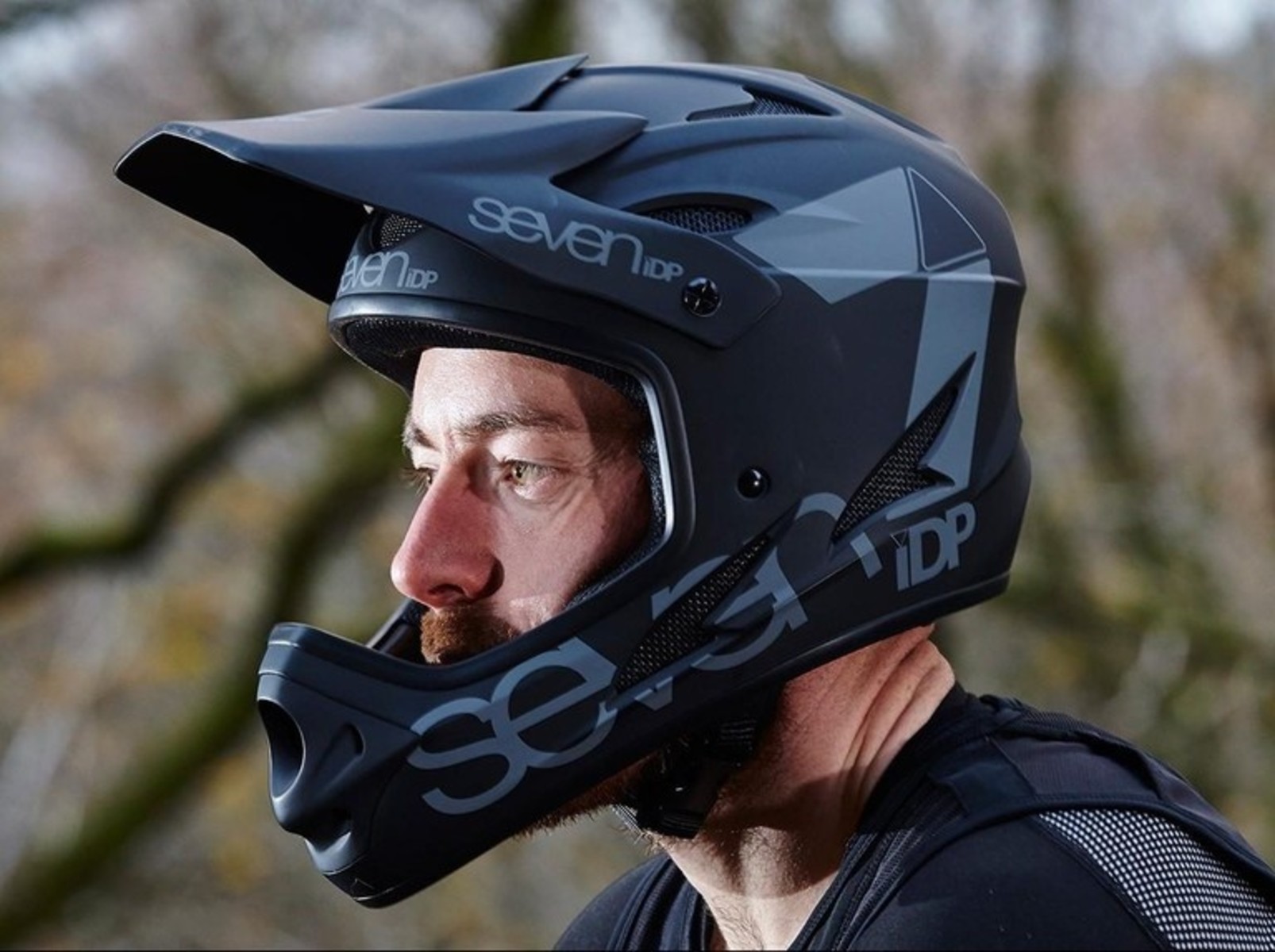 Full Face Helmets | Bike Force Joondalup
