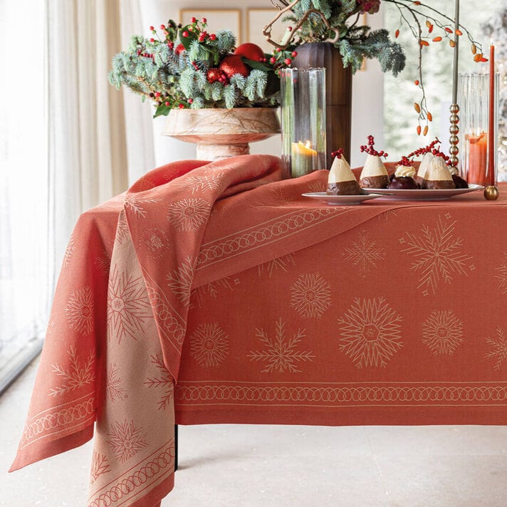 Le Jacquard Français | Elegant Home Textiles