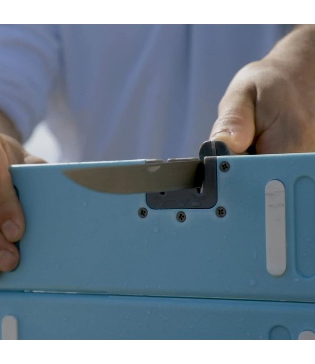 Toadfish Toadfish Folding Cutting Board w/Built in Knife Sharpener - Teal