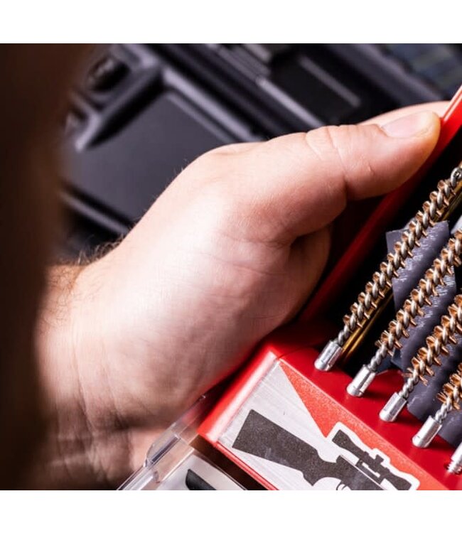 21 PIECE RIFLE CLEANING KIT