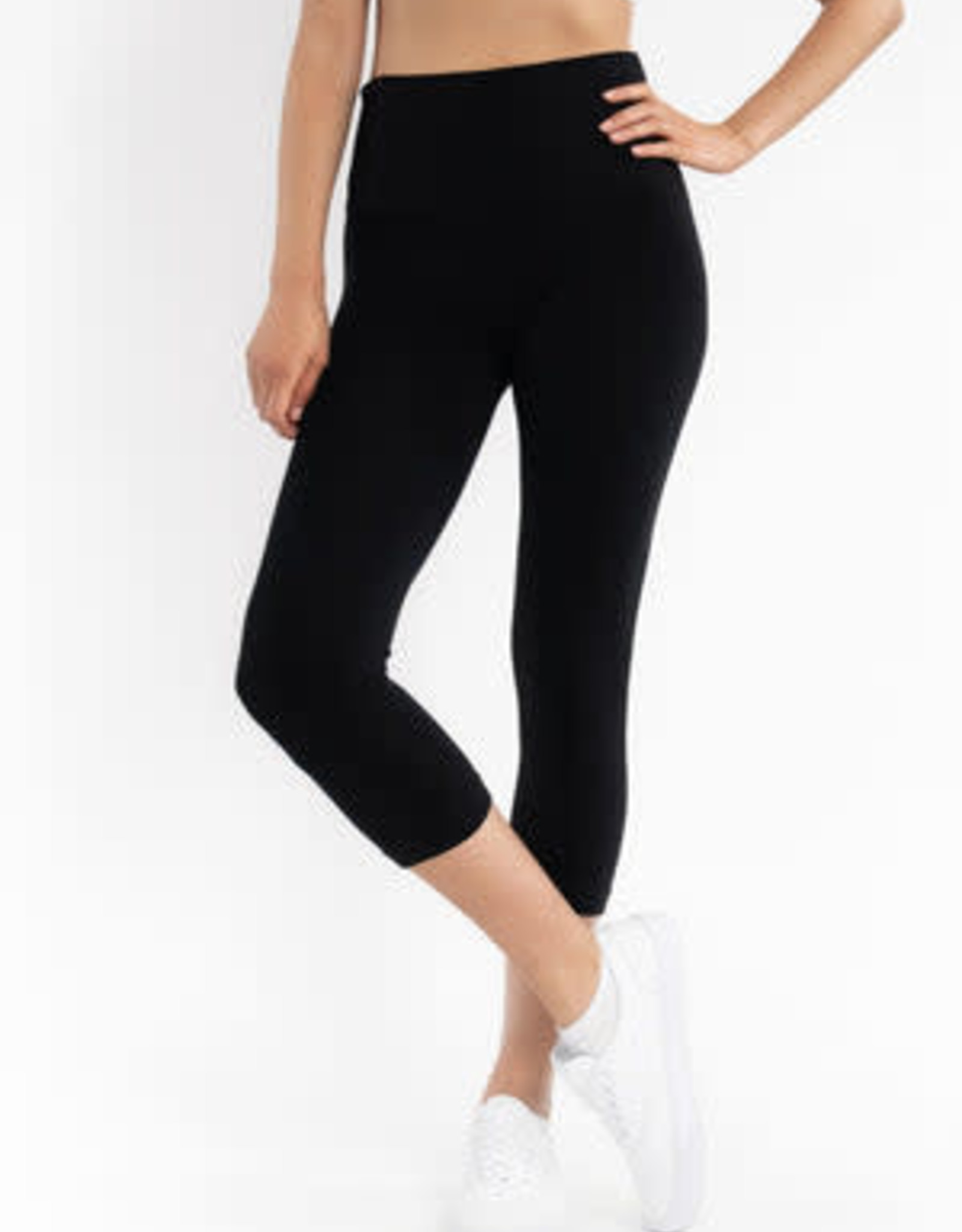 Black High Waisted Cropped Legging ONE SIZE