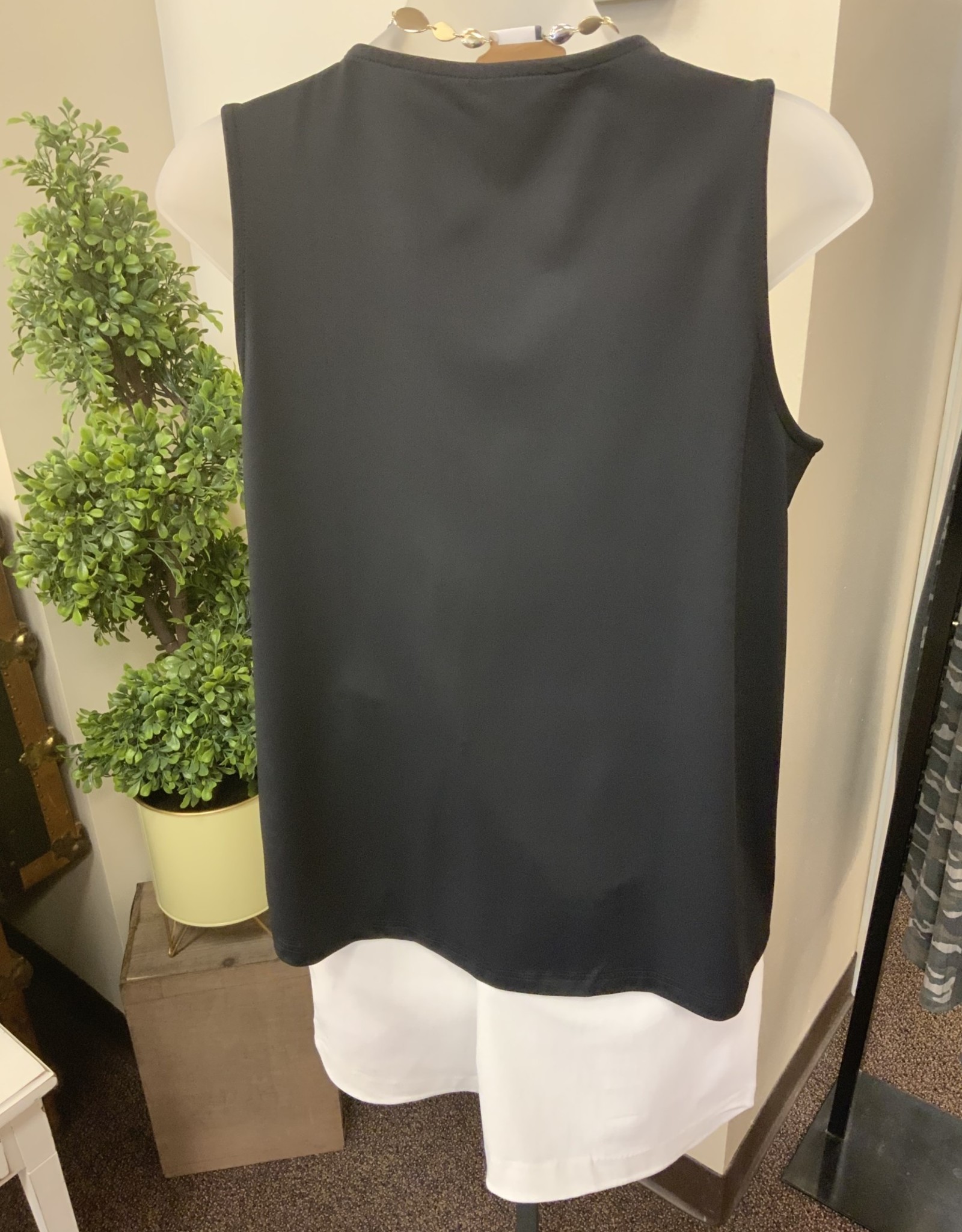 Lulu B Lulu B SPX5080S Black V-Neck Tank w/Center Seam Top