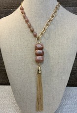 Gold Links/Mauve Beaded Necklace w/Stones & Tassel