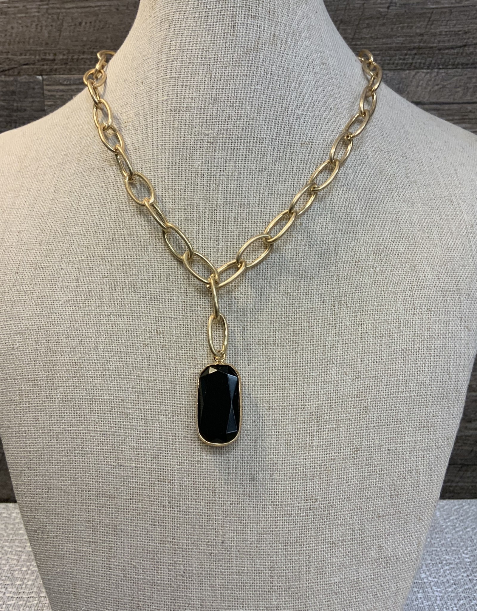 Gold Chain w/Onyx Stone Pendant Necklace