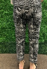 Lulu B Black & White Graphic Print Pull On  Ankle Pant W/Front Pockets